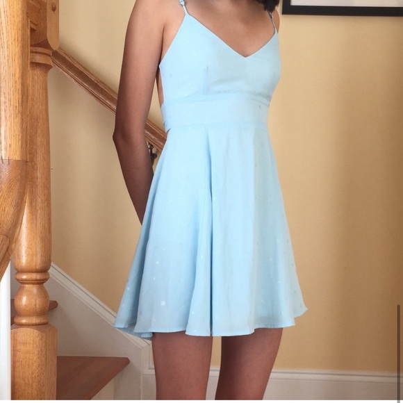 Lucy in the Sky Quinn Tie A-Line Dress - Picture 10 of 11